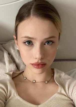 Анкета проститутки Кира - Фото 1, метро Тверская, 21 год, №385149
